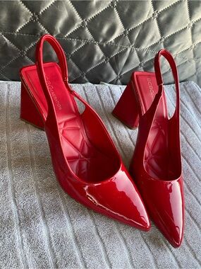 BCBGeneration Trina Pointed Toe Slingback Block Heel Pumps Red Patent - Sz 9 EUC
